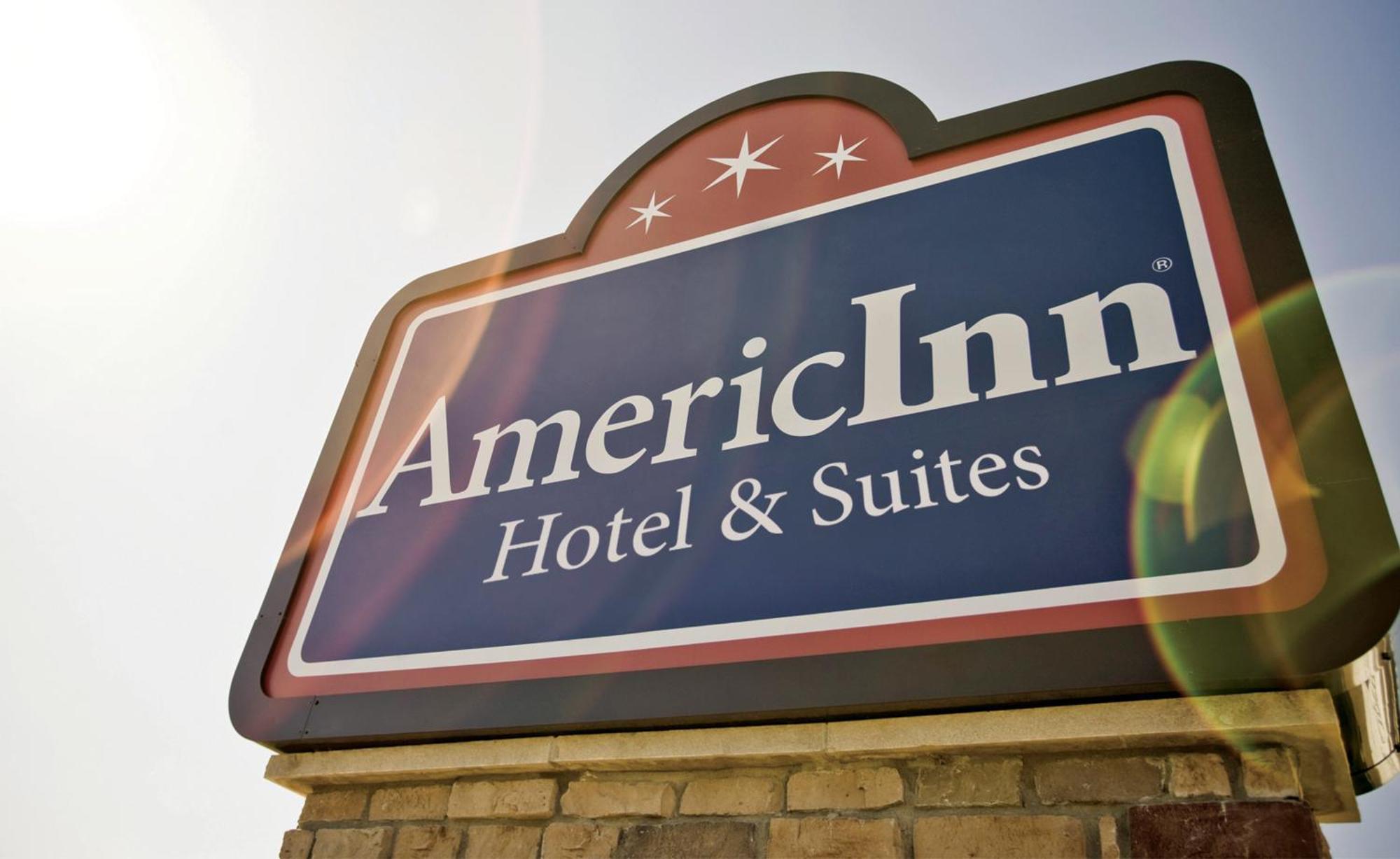 Americinn By Wyndham Plymouth Экстерьер фото